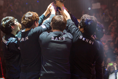 电竞传奇：剑魔玩家逆风翻盘，一己之力力挽狂澜成就经典胜利